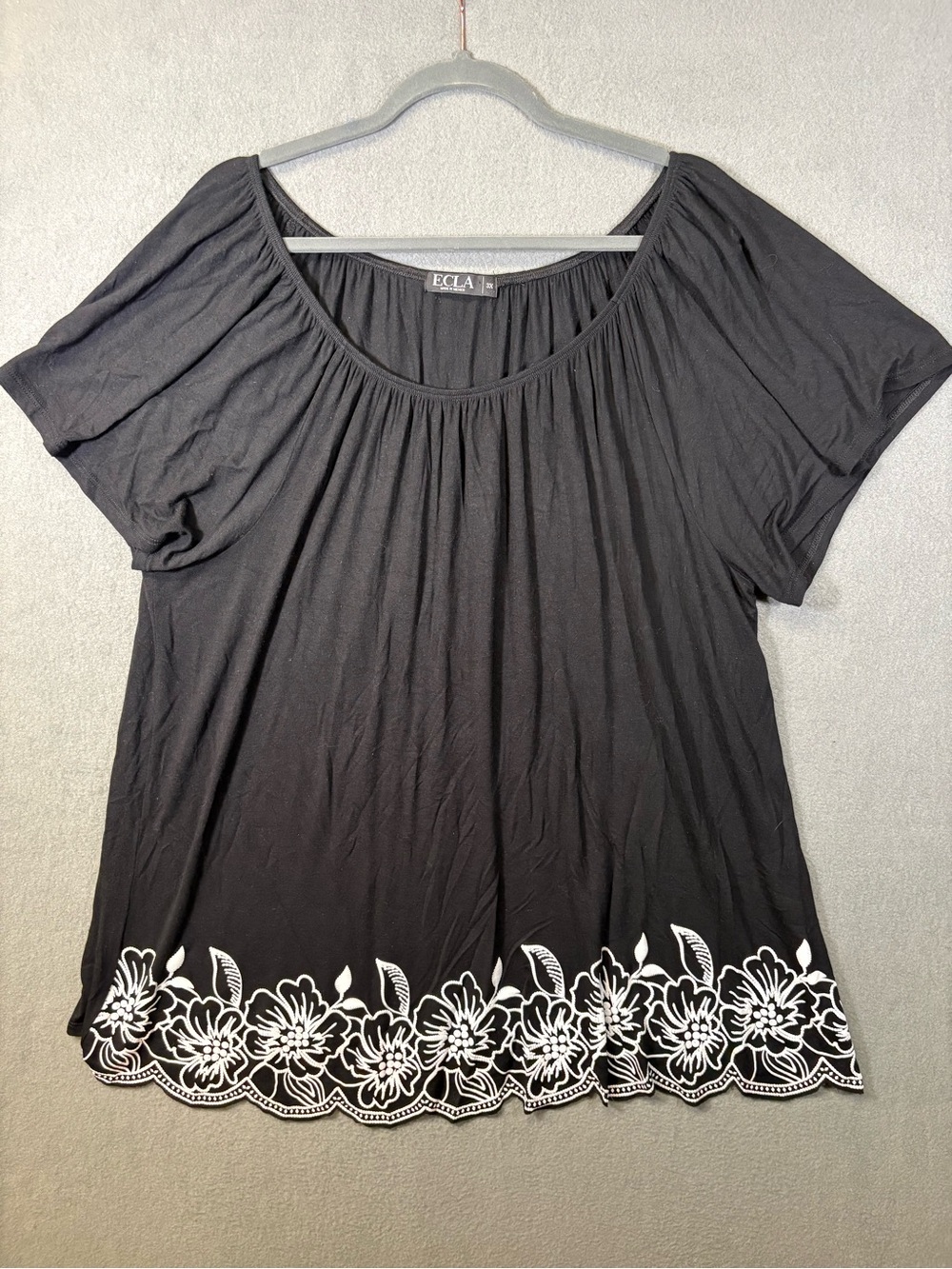 ECLA Women's Lightweight Black/White Floral Shirt Sz. 3X